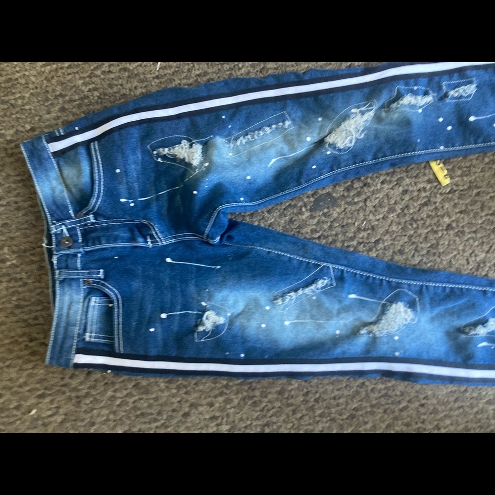 Custom jeans - Picture 2 of 3
